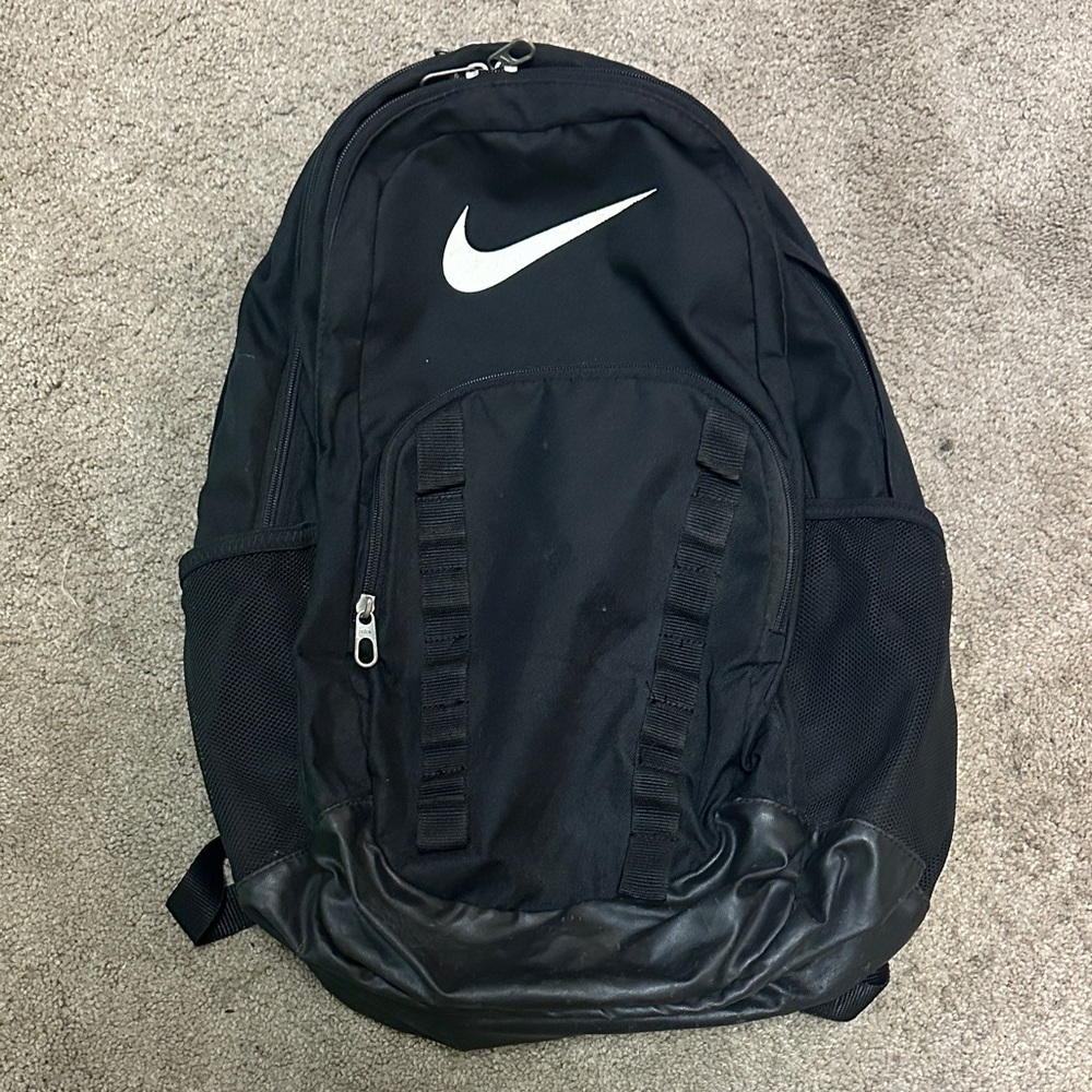 Nike Unisex Backpack Black White Swoosh School Travel Laptop Bag One Size